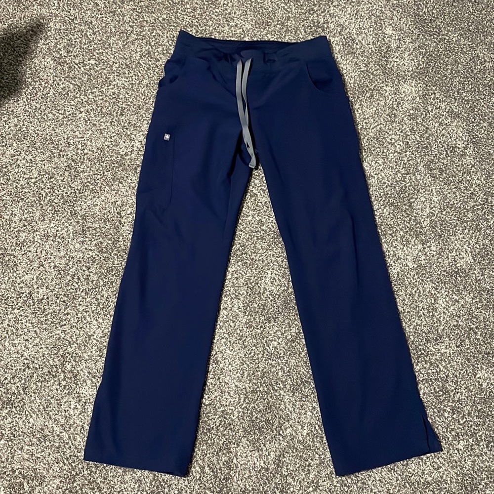 Size Small Kade Spade Figs Bottoms